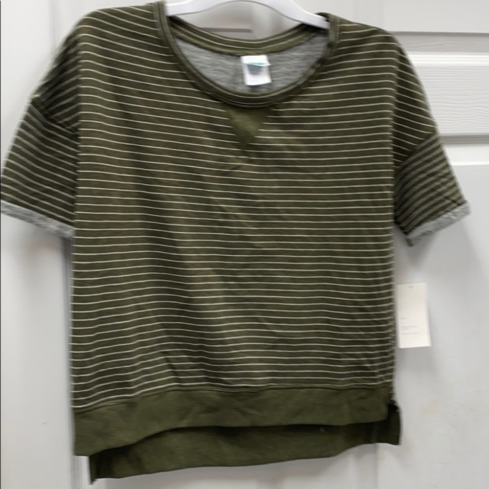 Lightweight sweatshirt